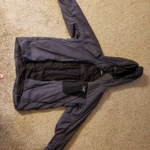 Mens Medium Arcteryx Proton LT Hoody